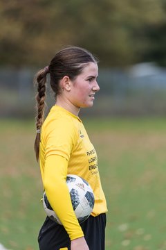 Bild 297 - F FSC Kaltenkirchen - SV Frisia 03 Risum-Lindholm : Ergebnis: 0:7